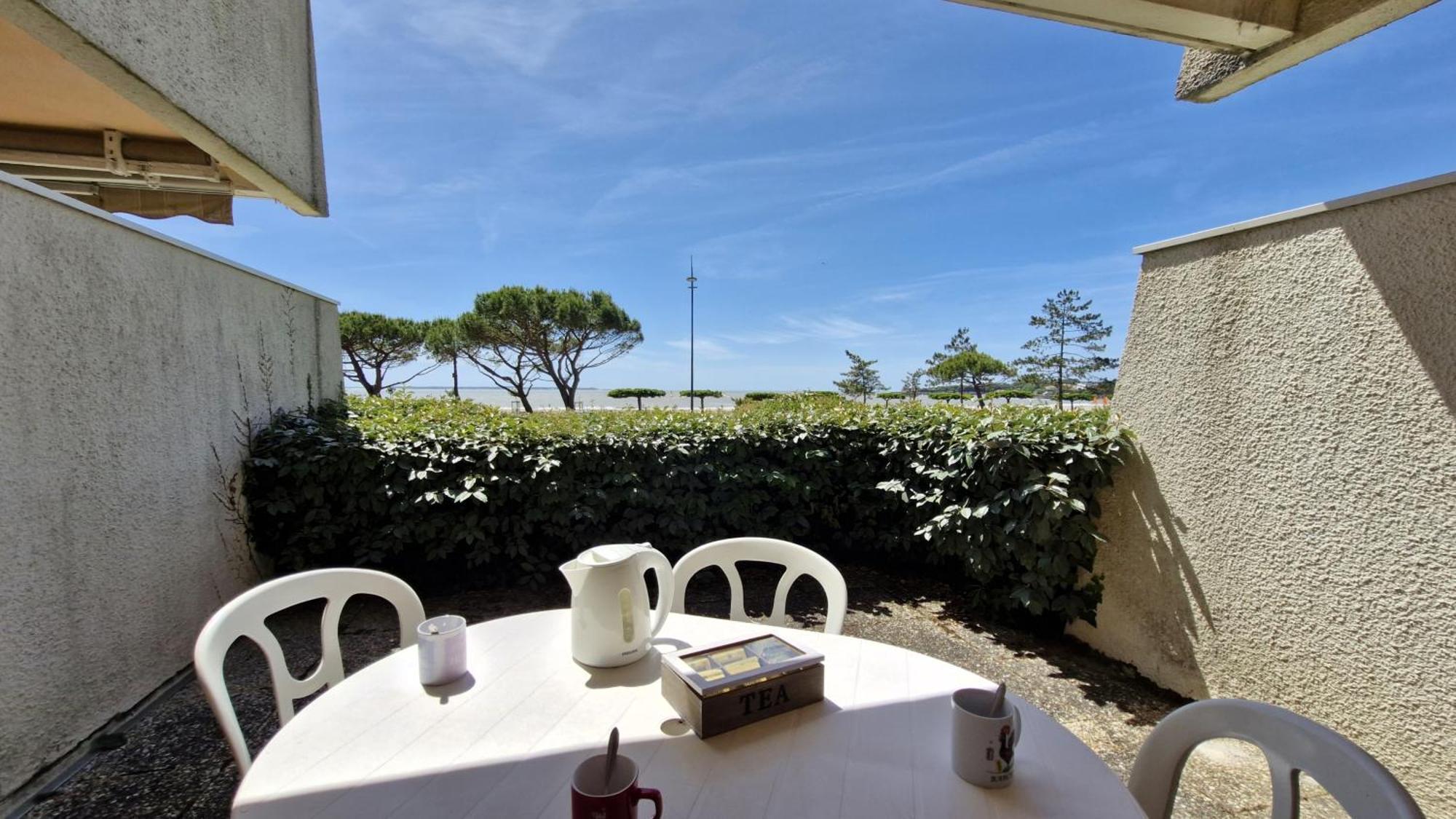 Saint Georges de Didonne - VUE MER pour ce STUDIO COSY en rez-de-chaussée Exterior foto